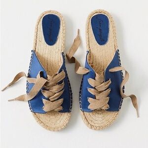 NEW Free People Lolly Lace Up Espadrilles Sandals Size 39, color winding river